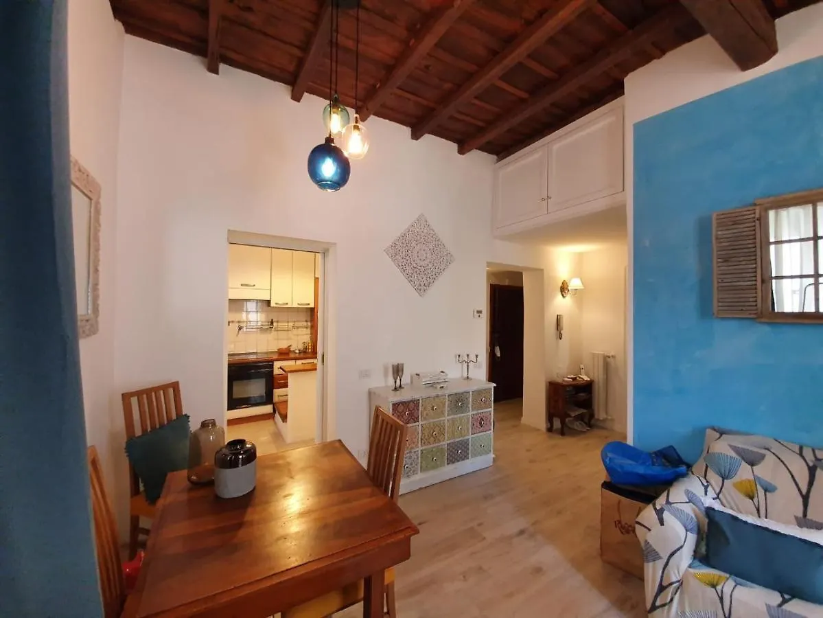 Alice'S Corner At Borgo Apartment Rome Italy